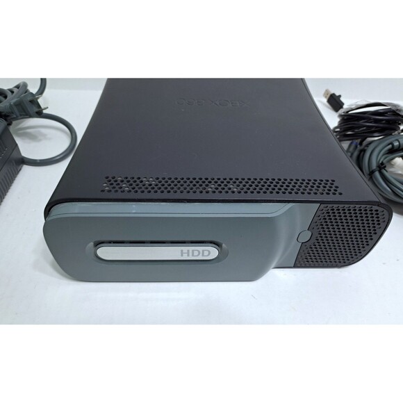 Microsoft Xbox 360 Elite Console Bundle Controllers Power Supply Cables Kinect - Picture 10 of 15